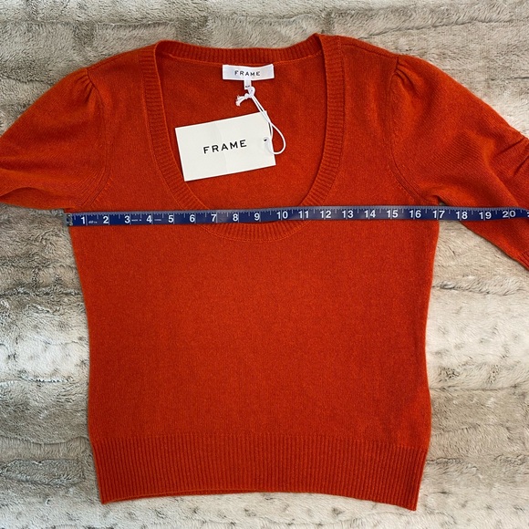 NWT💕FRAME Denim Scoop Neck Sweater in MANDARIN Size S - Picture 12 of 14